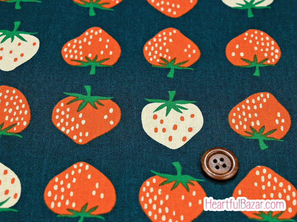 (110x28)RSS Strawberry & Friends いちご 綿麻 ダークブルー