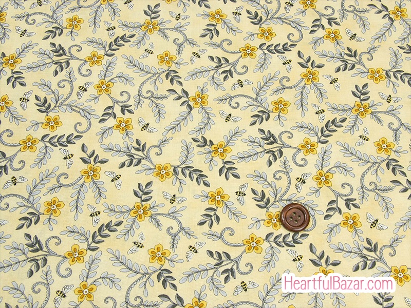[oc]moda Bee Grateful 花のつるとミツバチ